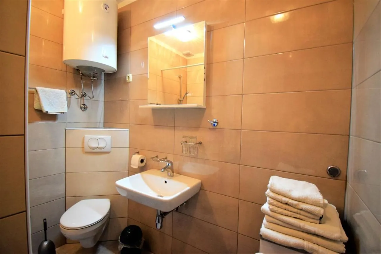 Apartments Mica Lopar 0*,  Croatia