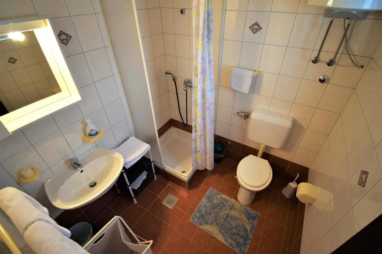 Penzion Apartments Mica Lopar Chorvatsko